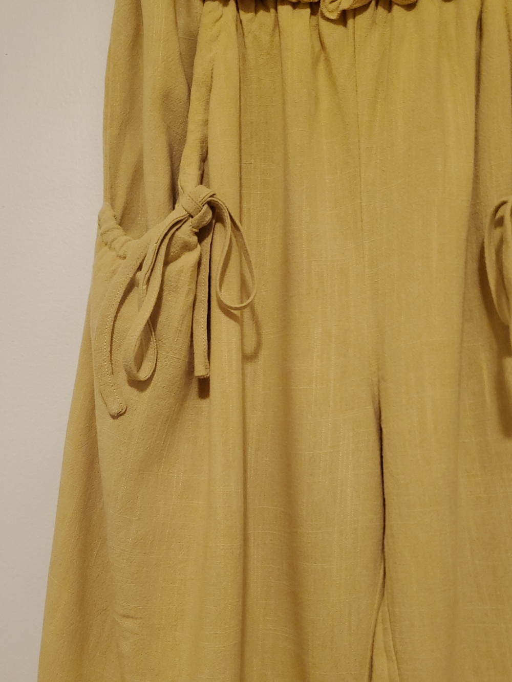 Cider Wide Leg Pants Side Ruching Size Large Yellow NWT - Picture 4 of 9